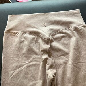 Buff bunny 🐰 High-Waisted Leggings